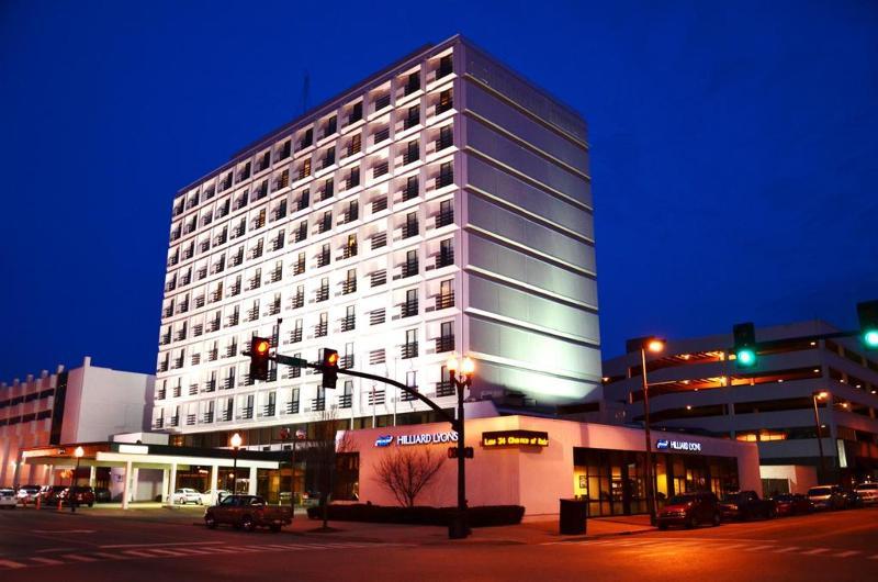 Отель Doubletree By Hilton Huntington, Wv Экстерьер фото